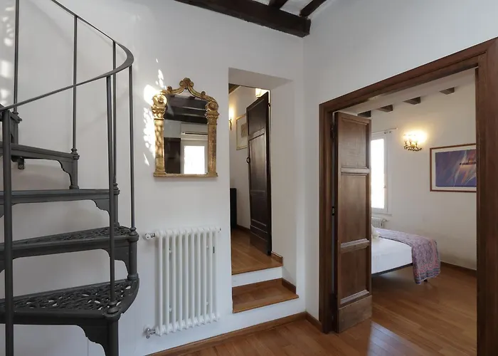 Garibaldi 2 * רומא